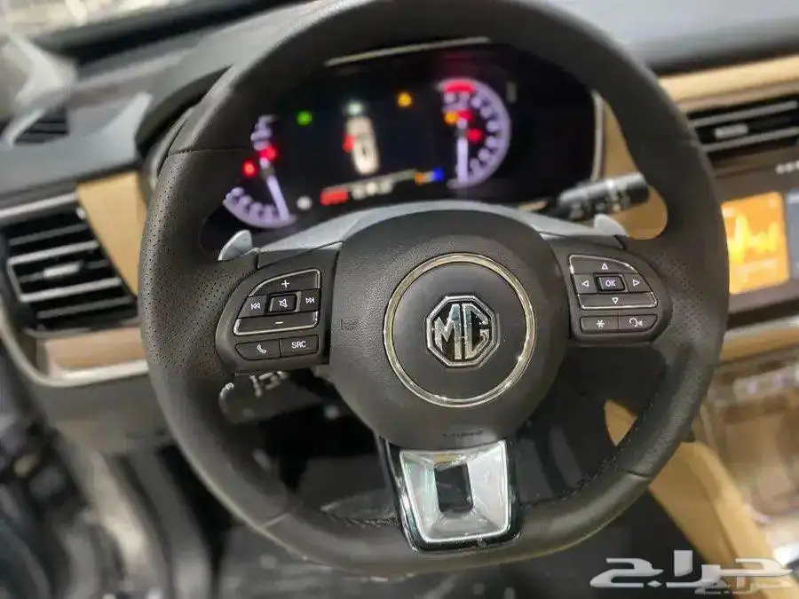 ام جى Rx8 واقوى الخصومات للكاش 8