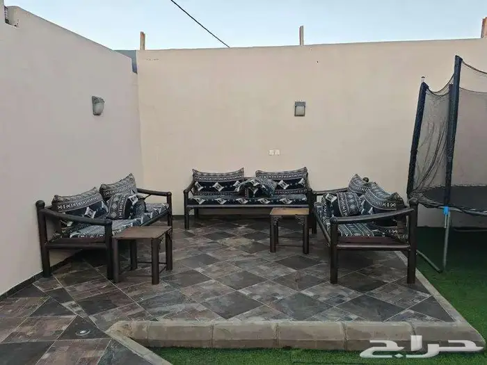 استراحة قسمين بمسبح كبير بسخان عرض اليوم القسم الكبير ب800 20