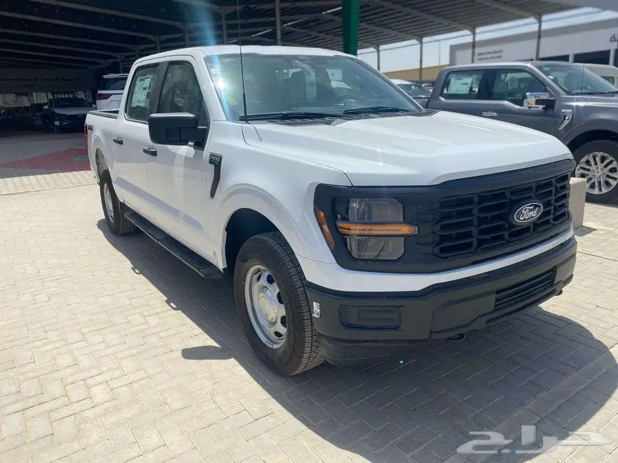 فورد F150 غمارتين XL موديل 2024 كاش وبنوك 1