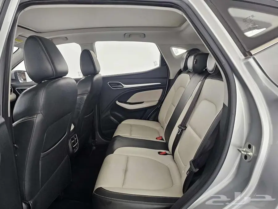 ام جي ZS LUX 2022 7