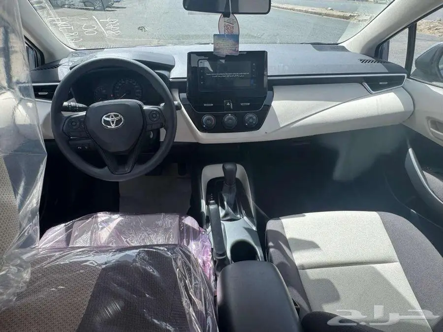 تويوتا كورلا مطور 2000 cc جنوط رصاصى موديل 2025 5