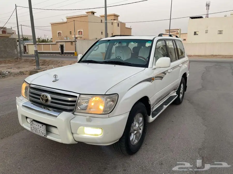 لاندكروزر GXR - موديل 2006 - بريمي - بدي وكالة - قير تماتيك 0