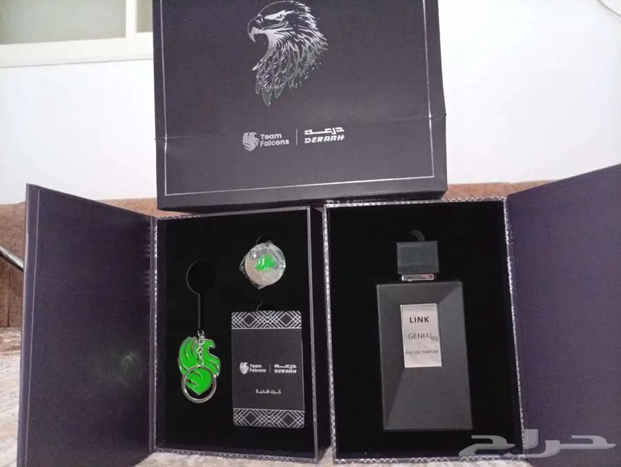 عطر فالكون من درعة 0