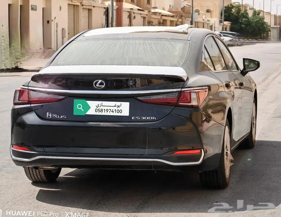 لكزس ES. 300.AHهايبرد موديل 2024 28