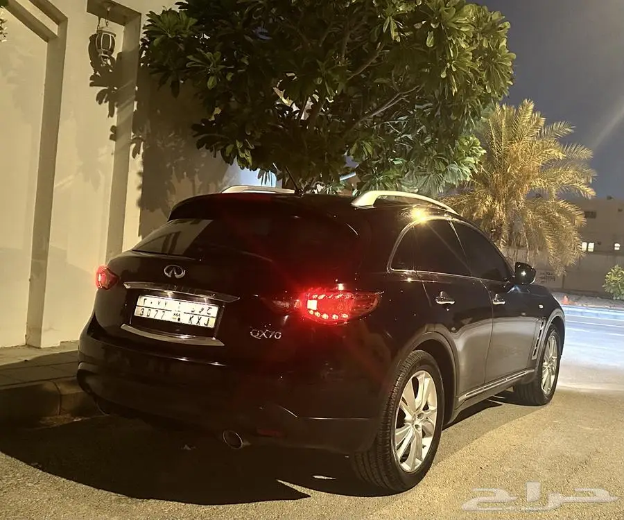 انفنتي 2014 QX70 5