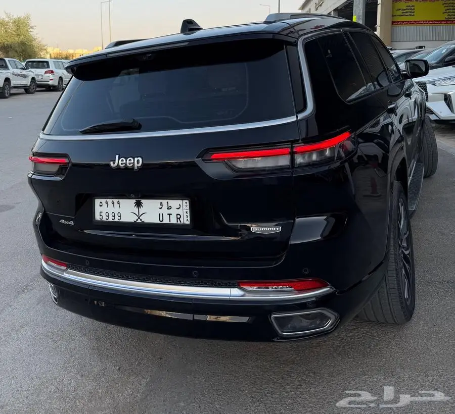 جراند شروكي سامت - 2023 نظيف جدا 2