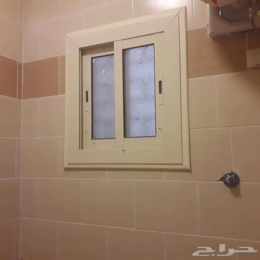 شركه تنظيف وغسيل شقق كنب سجاد خزانات شركة عوازل خزانات 11