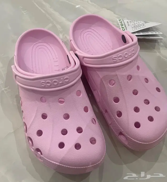 كروكس وردي crocs 3
