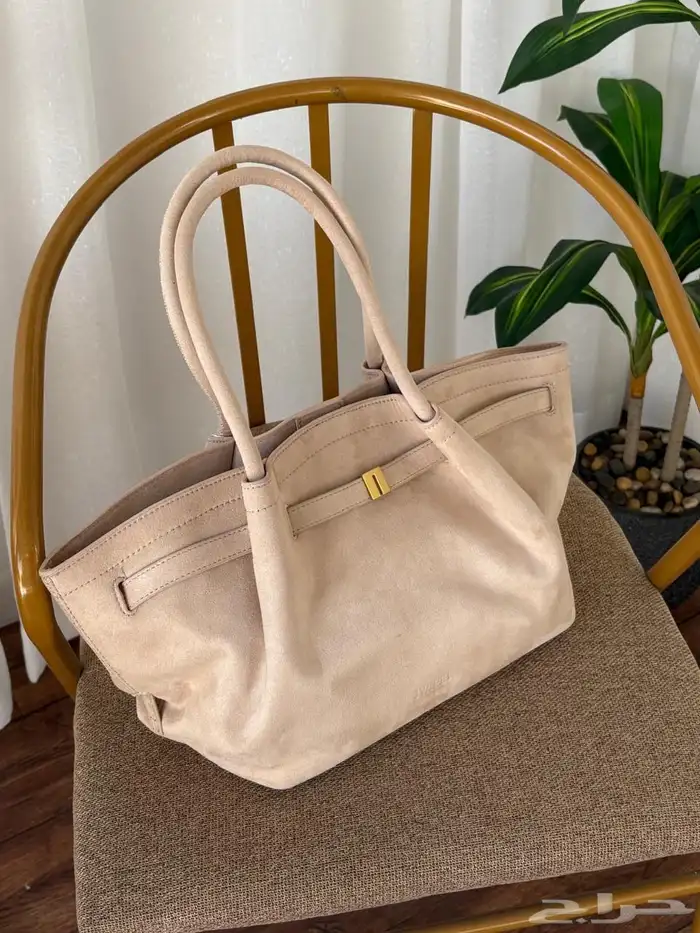 شنط جي دبليو مع الملحقات 34