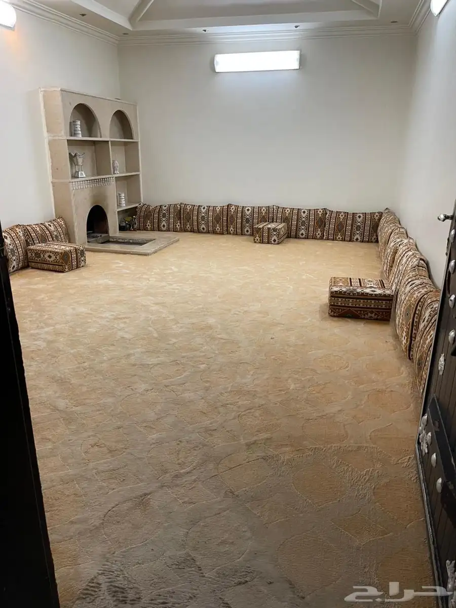 فيلا للبيع في الدار البيضاء درج داخلي بدون شقق 3