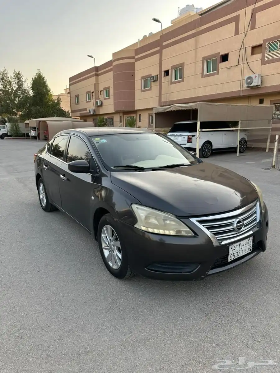 نيسان سنترا موديل 2016 عداد 210 الف ك م اللون رمادي 0