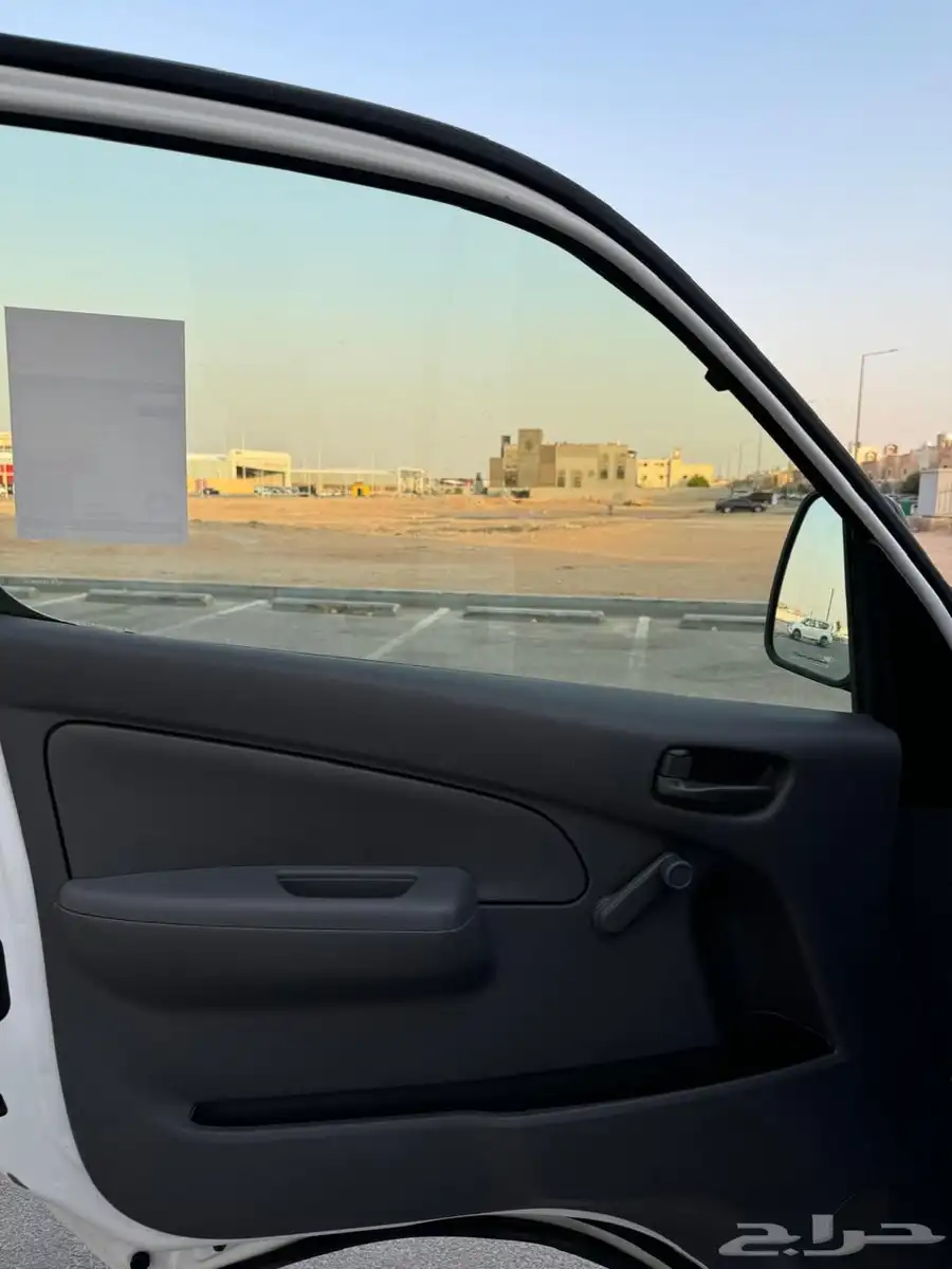 نيسان اورفان بضاعة موديل 2021 10