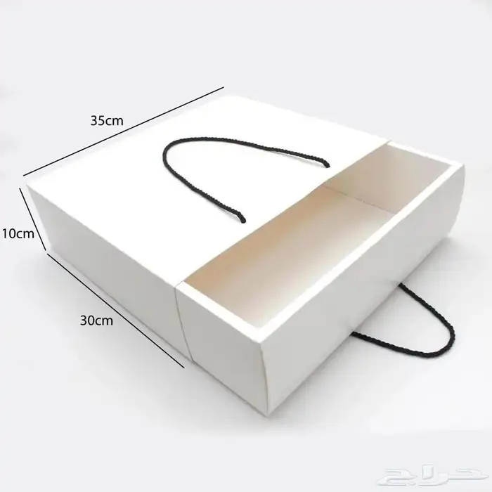 علب هدايا وعبايات بمقاسات 4