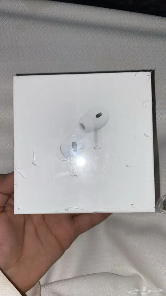 سماعات ايفون جديده ب الكرتون وشاحنها معها 1