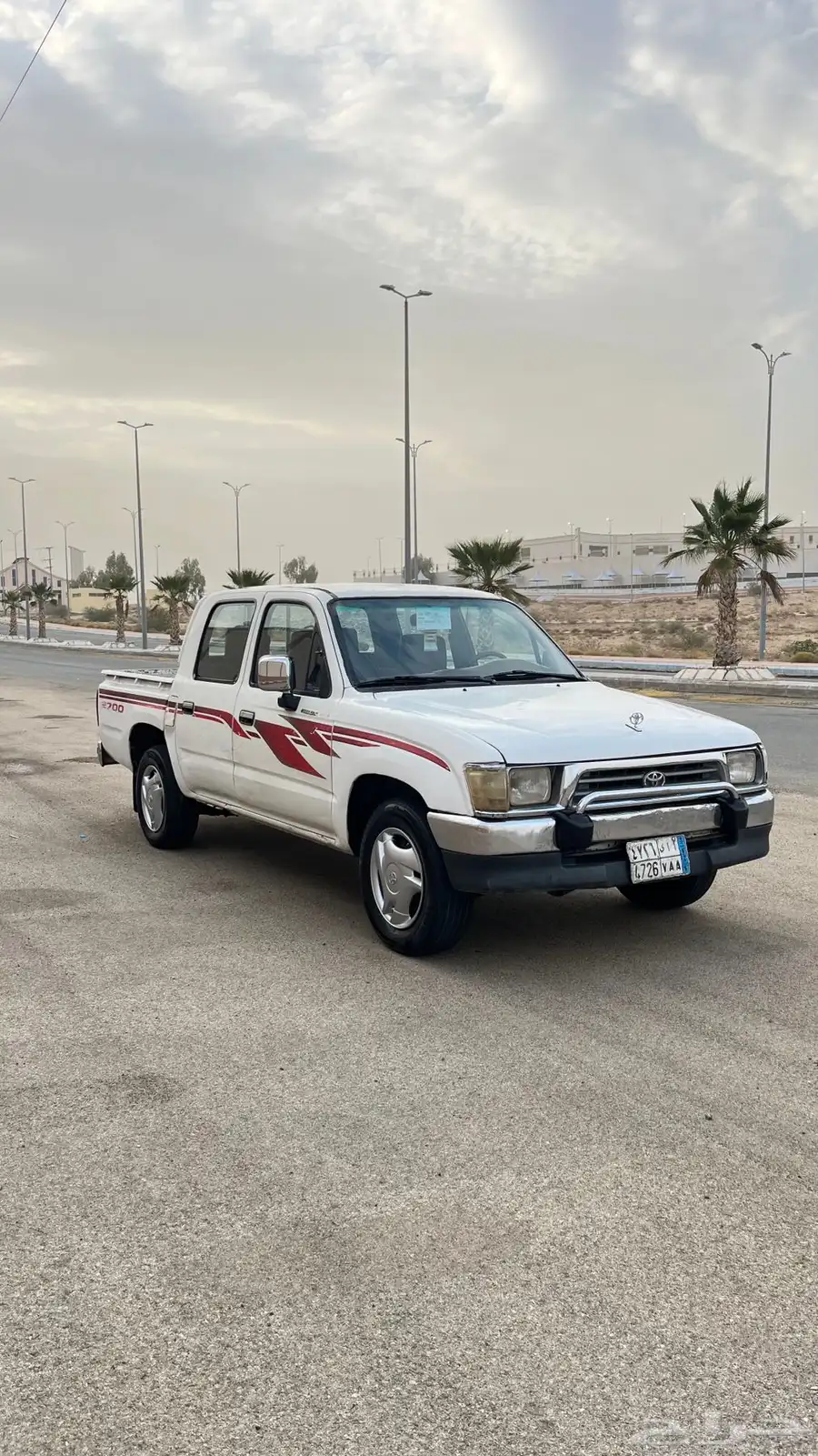 هايلوكس 2000 مجدد غير مفحوص 8