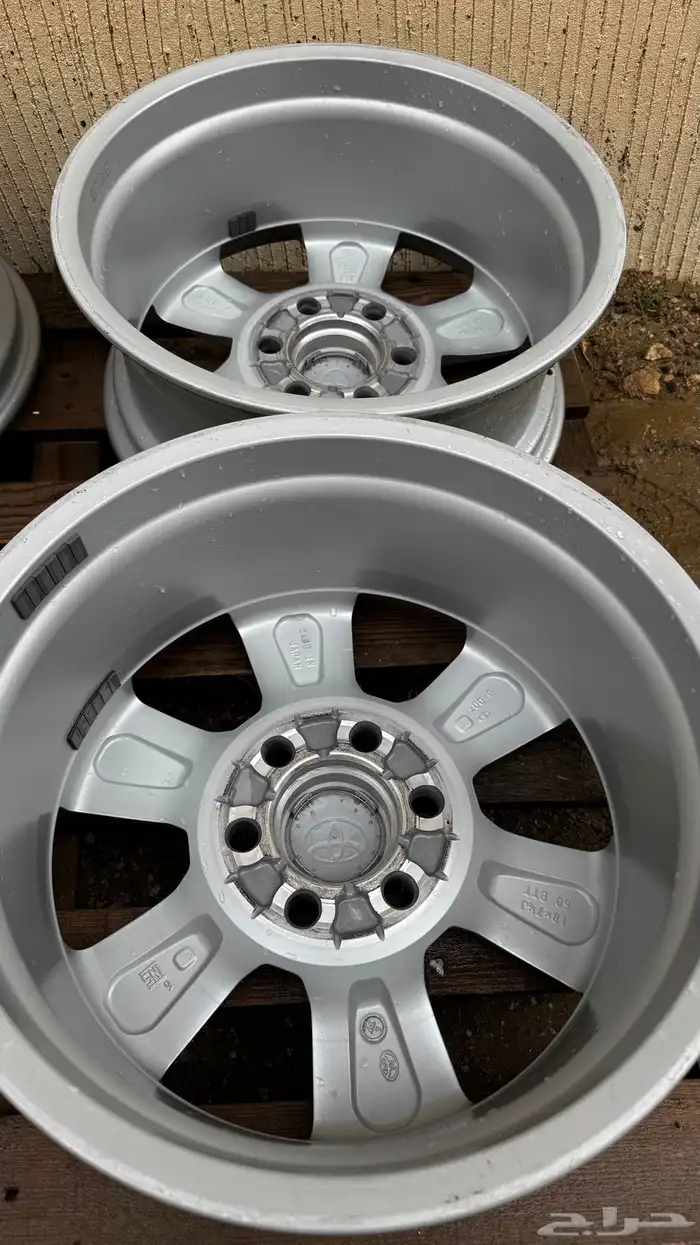 يوجد جنوط لاندكلوزر 6 مسامير للبيع 4