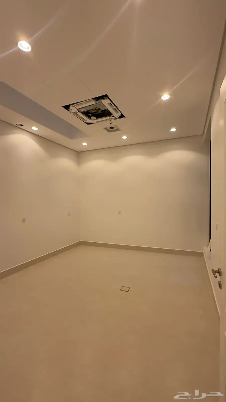 فلل تصميم مودرن كويتي 209م حي المهديه 10