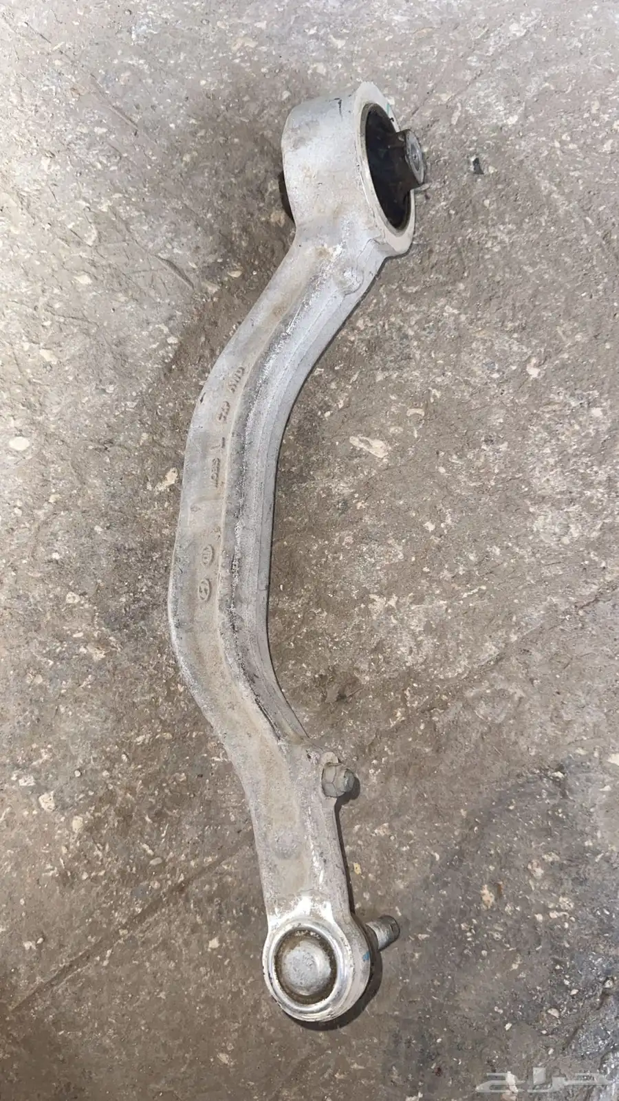 قطع غيار جينيسيس gv80 gv70 g80 32