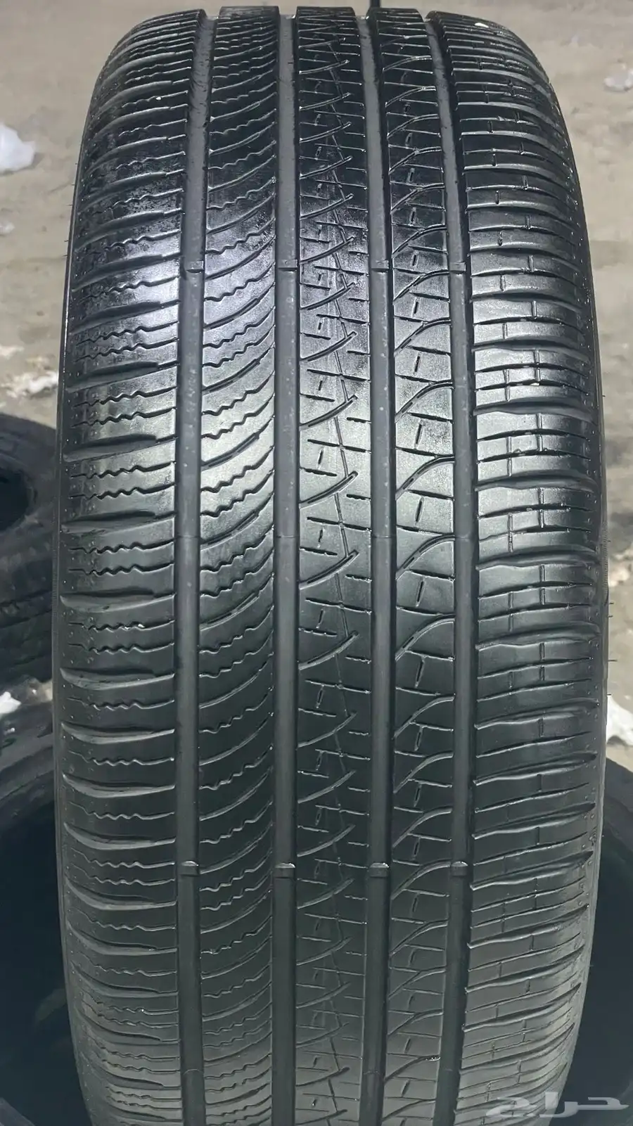 كفرات بريلي مستخدمة نظييفة 235 45 18 وكالة السوناتا الجديدة 1