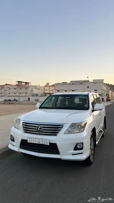 جيب لكزس LX570 9