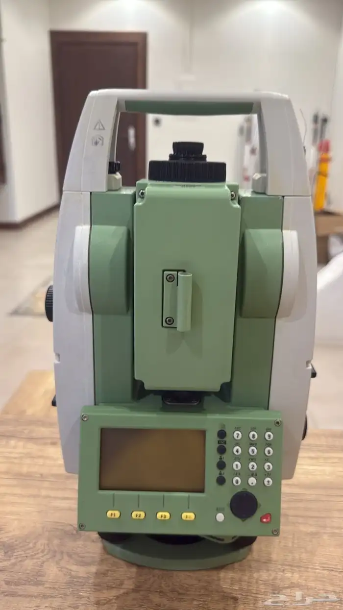 total station leica ts06 1