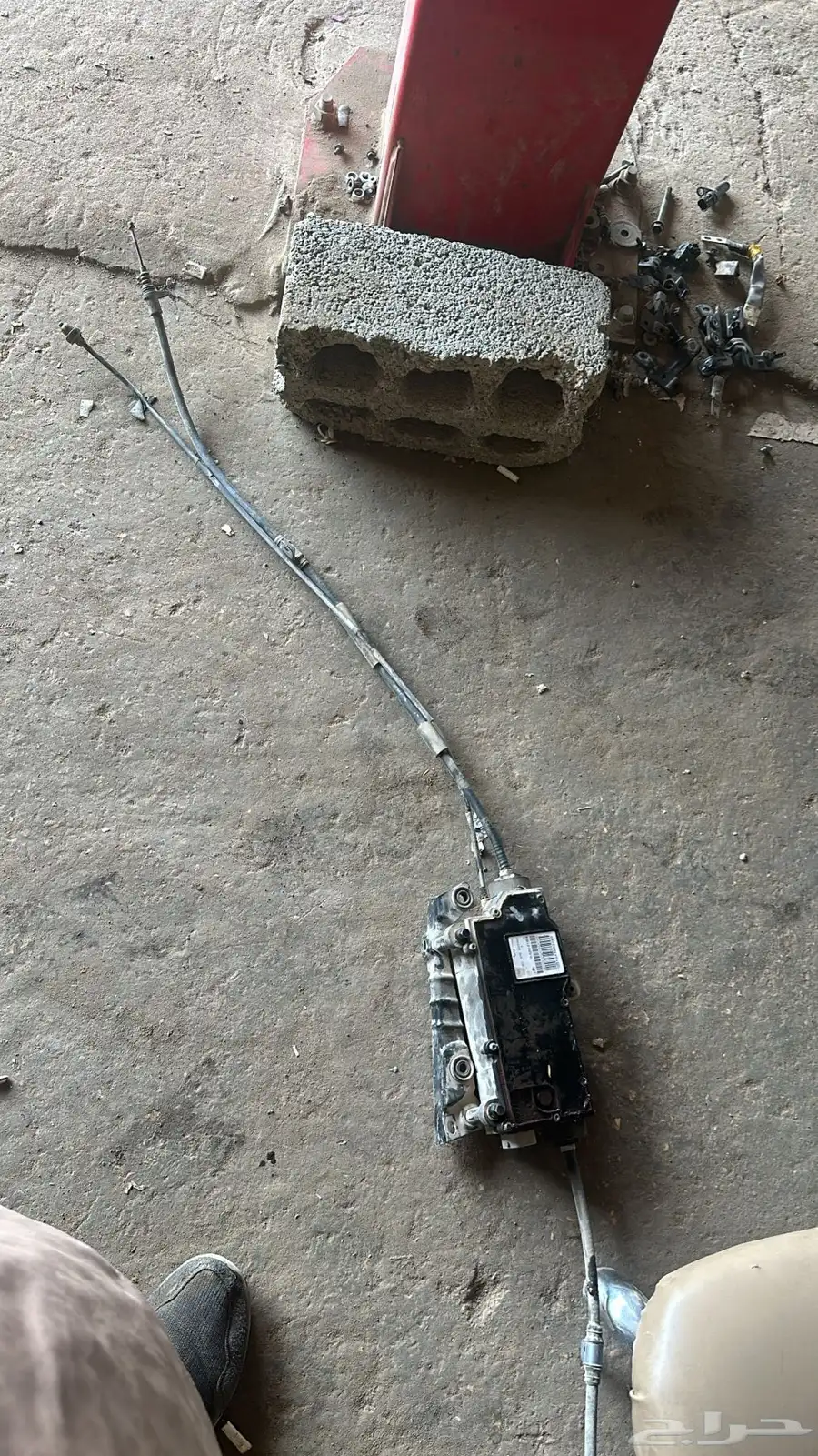 قطع غيار جينيسيس gv80 gv70 g80 21