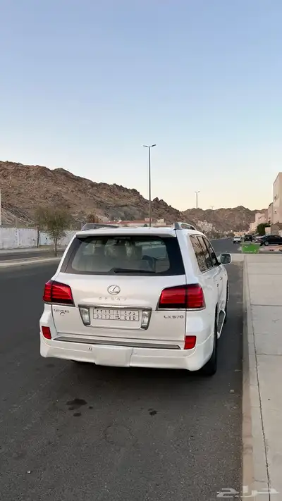 جيب لكزس LX570 12