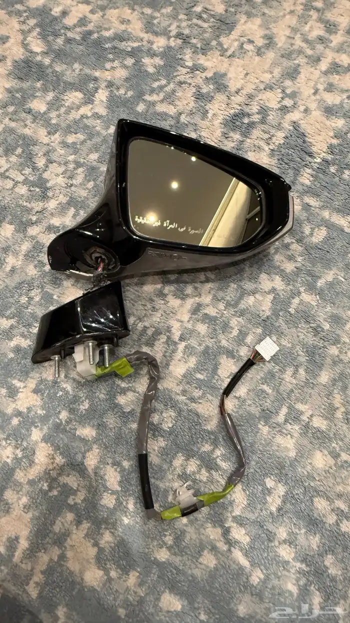 مرايا لكزس es 0