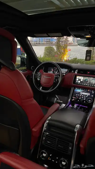 2018 رنج روفر سبورت HSE Dynamic 14