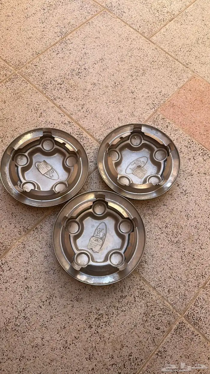اكواب فورد بوليسي 2