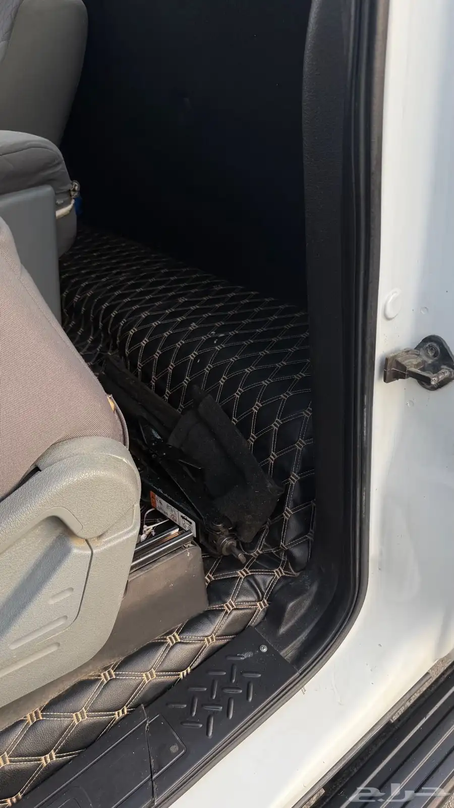 فورد F150 غمارة دبل نظيف 8 سلندر 2013 8