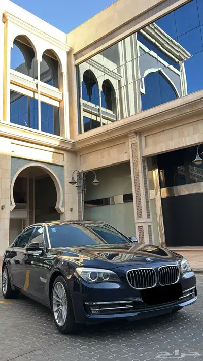 BMW 740 Li 2013 مخزنه 11