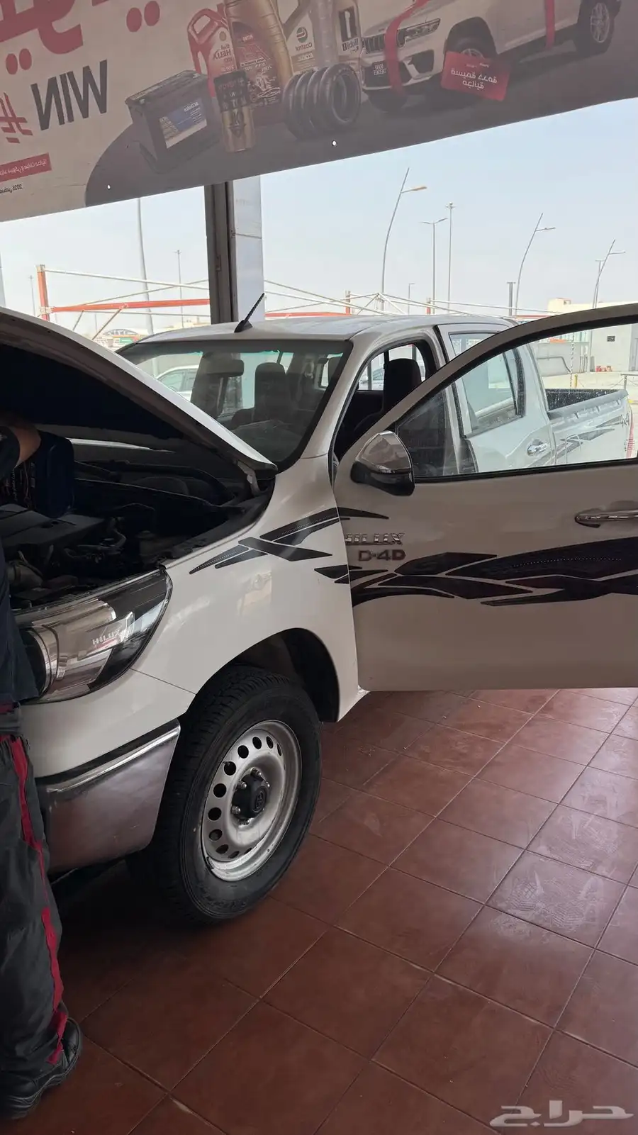 هايلوكس 2022 دبل قير عايدي قزاز كهرب 2