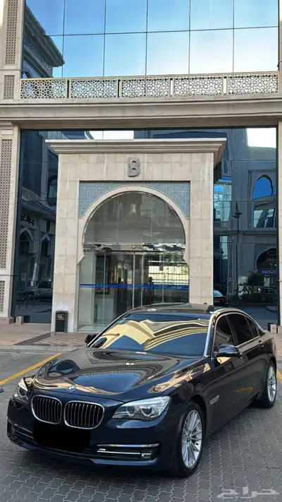 BMW 740 Li 2013 مخزنه 6