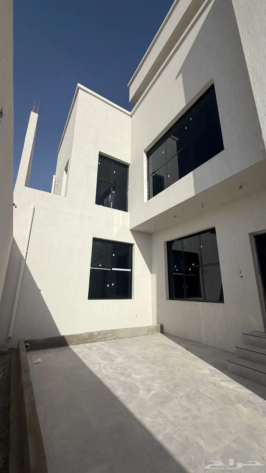 فيلا مودرن للبيع بني كبير ب ك 9 2