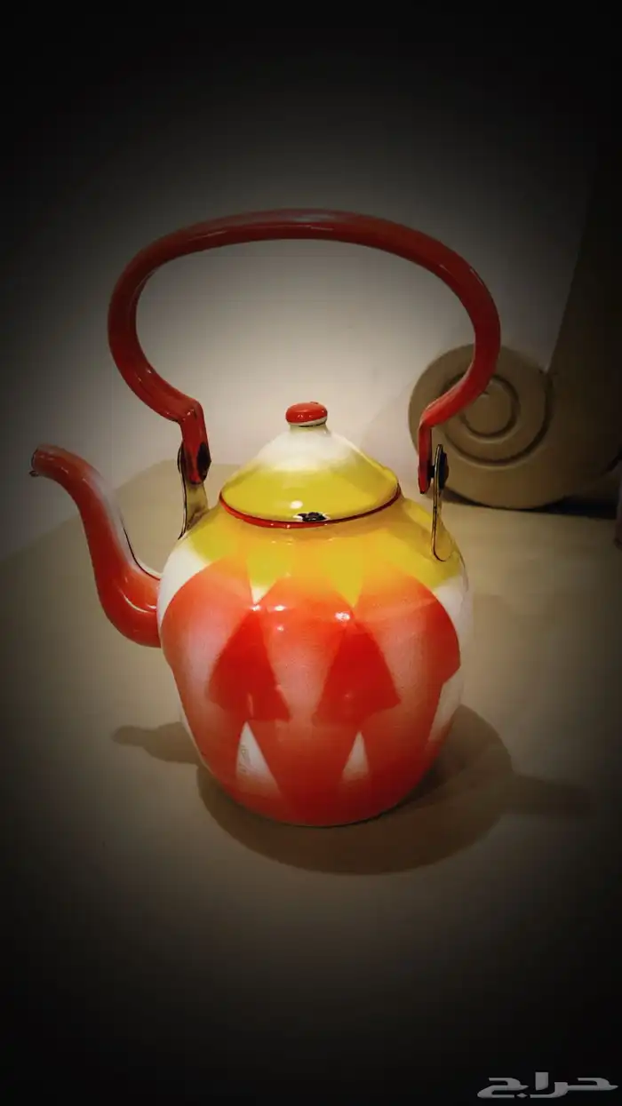ابريق غضار احمر 0