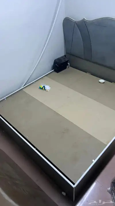 سرير نوم 1