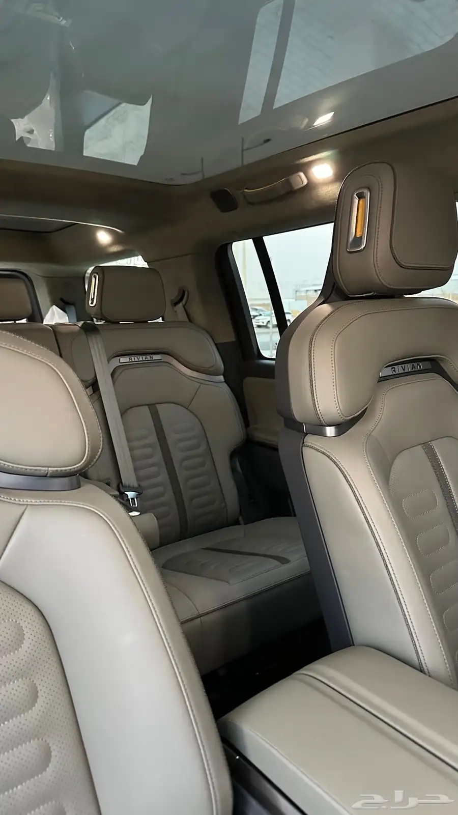 RIVIAN R1 S 2024 23