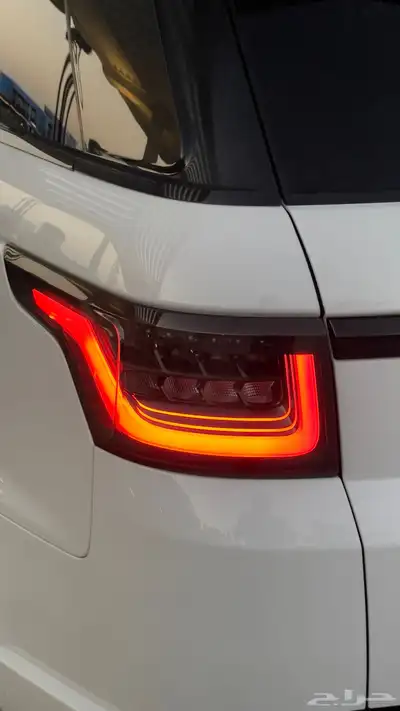 2018 رنج روفر سبورت HSE Dynamic 10
