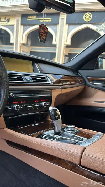 BMW 740 Li 2013 مخزنه 26