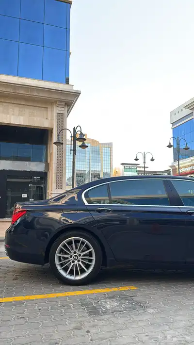BMW 740 Li 2013 مخزنه 13