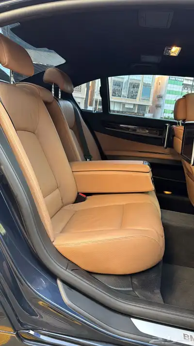 BMW 740 Li 2013 مخزنه 19