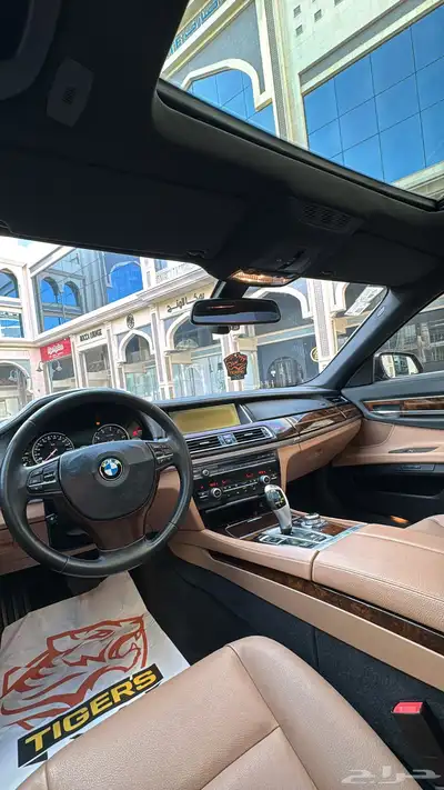 BMW 740 Li 2013 مخزنه 28