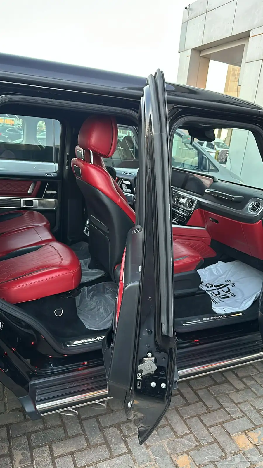 يوجد لدينا جي كلاس G63 يومي وأسبوعي وشهري 2