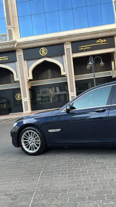BMW 740 Li 2013 مخزنه 15