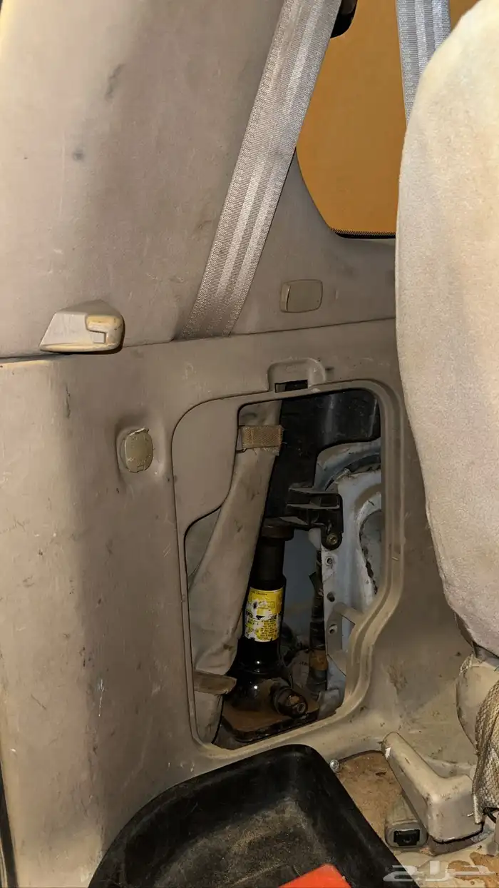 جيب في إكس ار V8 20