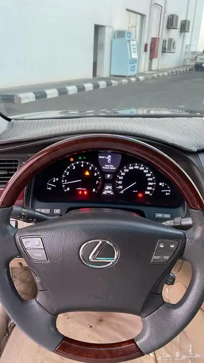 لكزس 460 LS 12