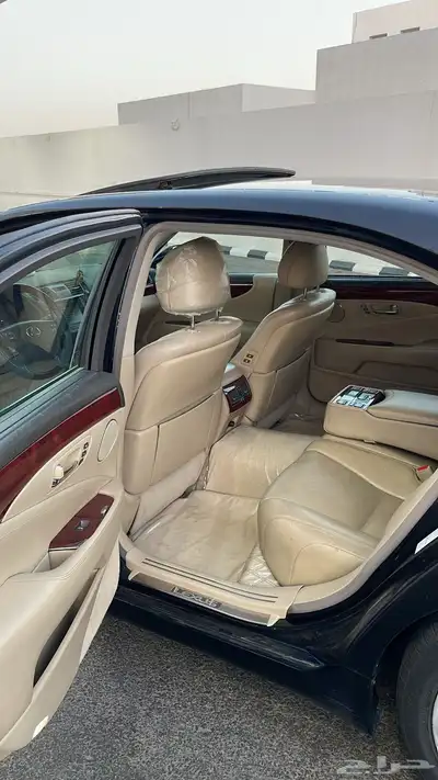لكزس 460 LS 9