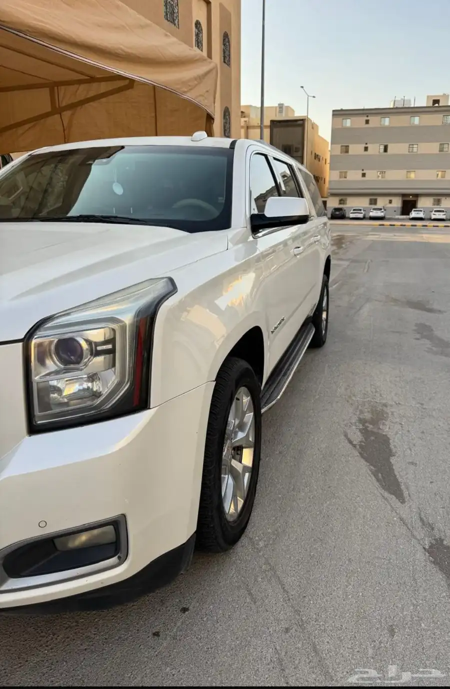 جمس يوكن فل كامل للبيع XL SLT طويل موديل 2017 GMC 12
