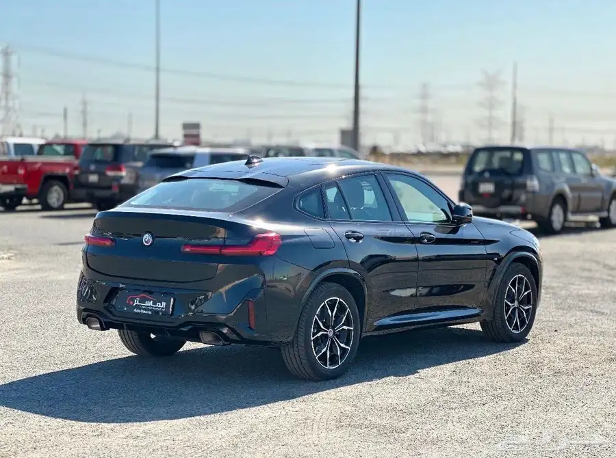 ناغي BMW X4 .. ( البيع سمح ) 4